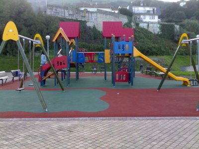 Parque infantil de Zierbena